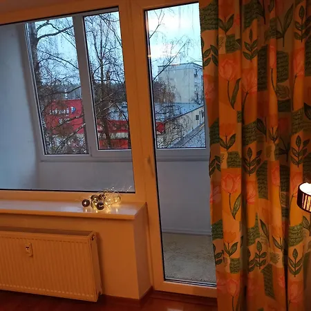 Cozy In Purvciems 아파트 리가